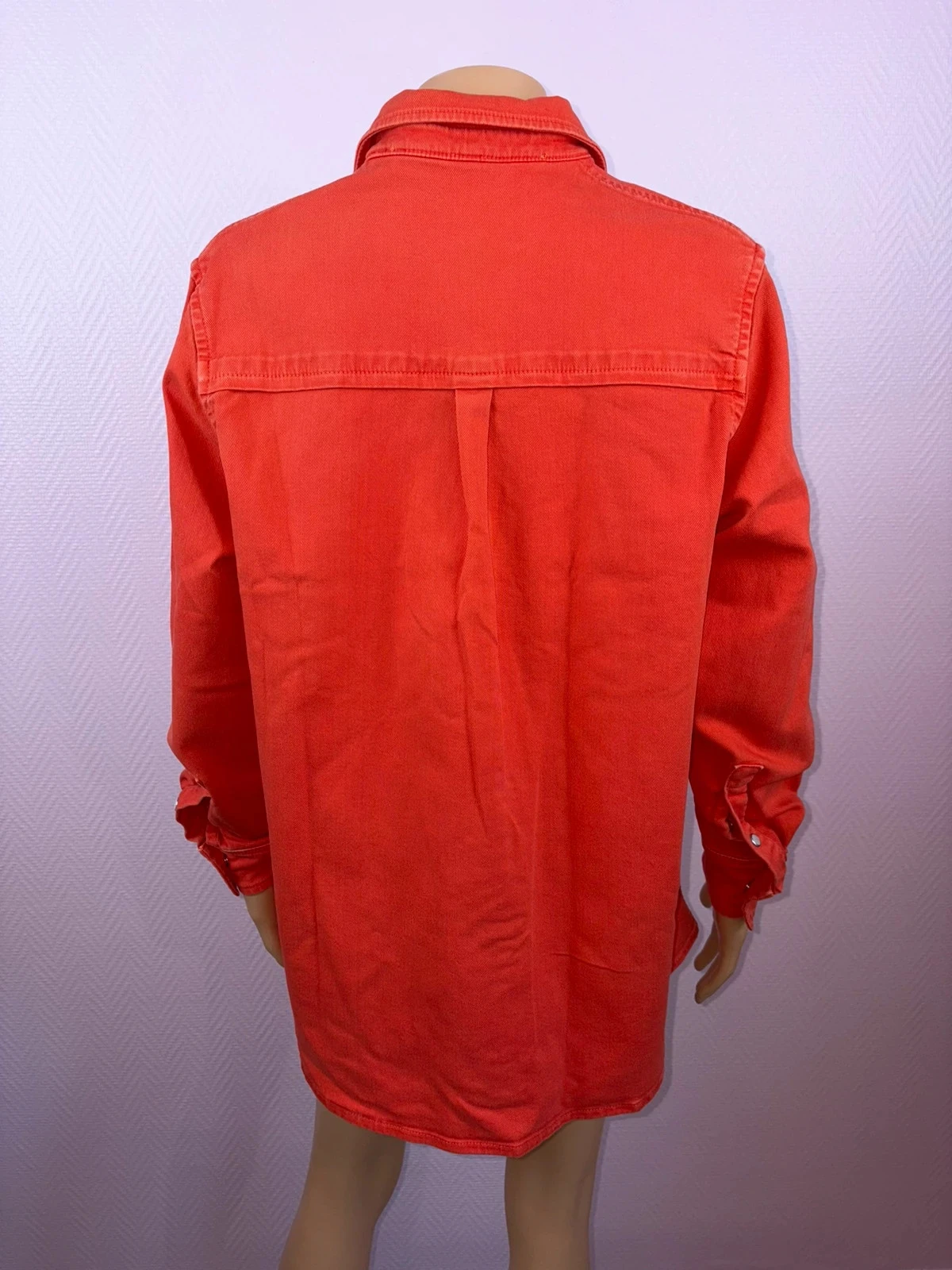 Chemise stylé en jeans peu mis taille 38 – photo 4